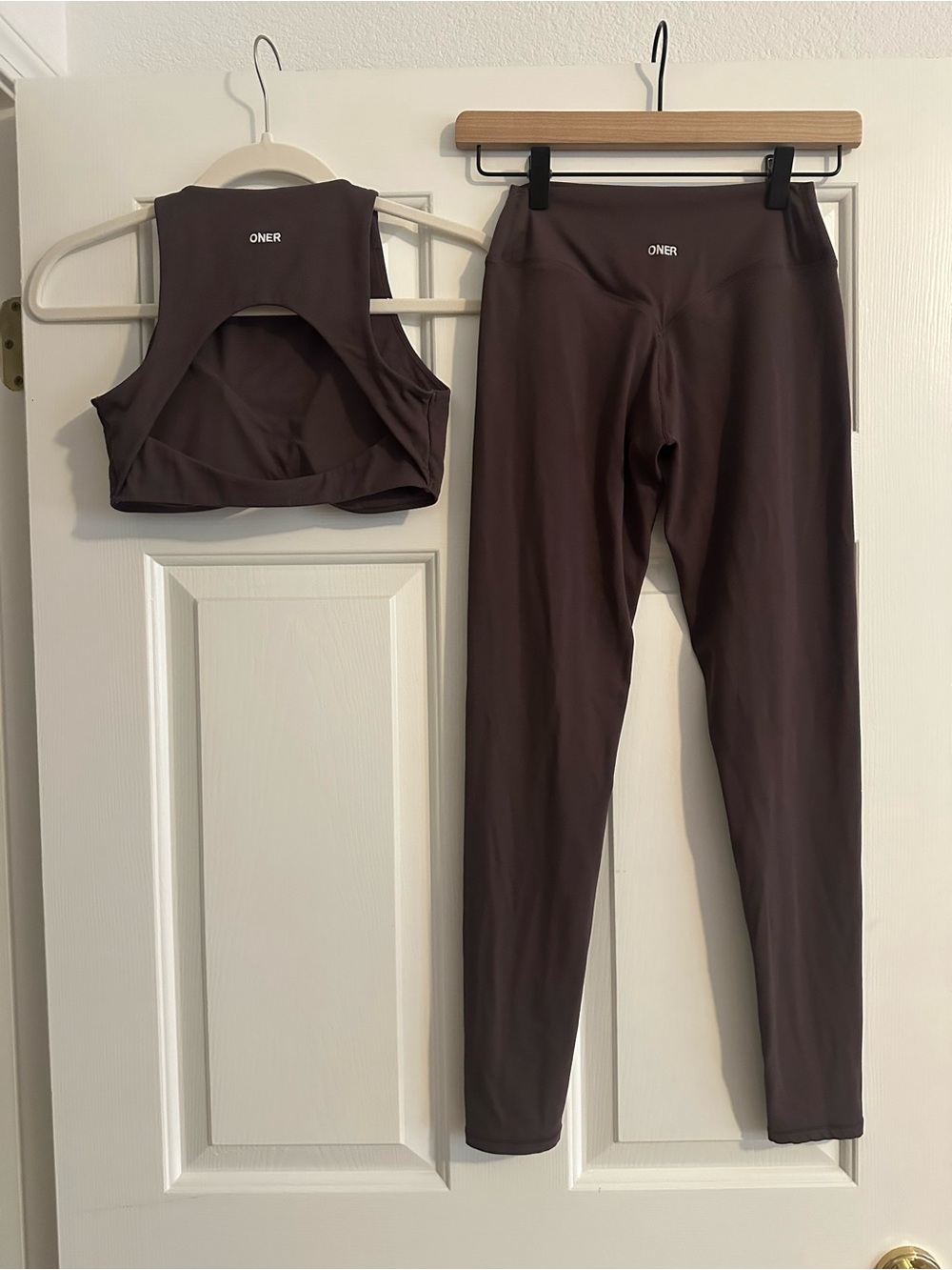 Oner Active SoftMotion Set - High Neck Bra & Leggings - Picture 8 of 8